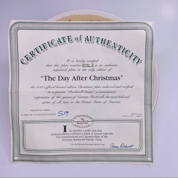 Norman Rockwell Making a List Christmas plate - Picture 2 of 9